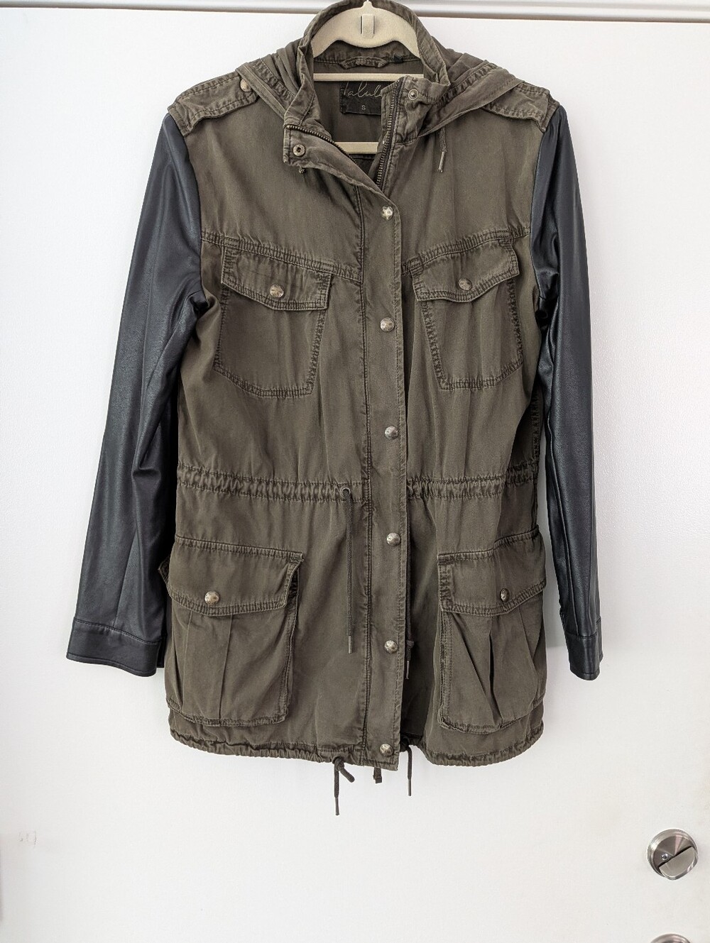 Aritzia Talula Olive Green Hooded Utility Jacket with Black Faux-Leather Sleeves